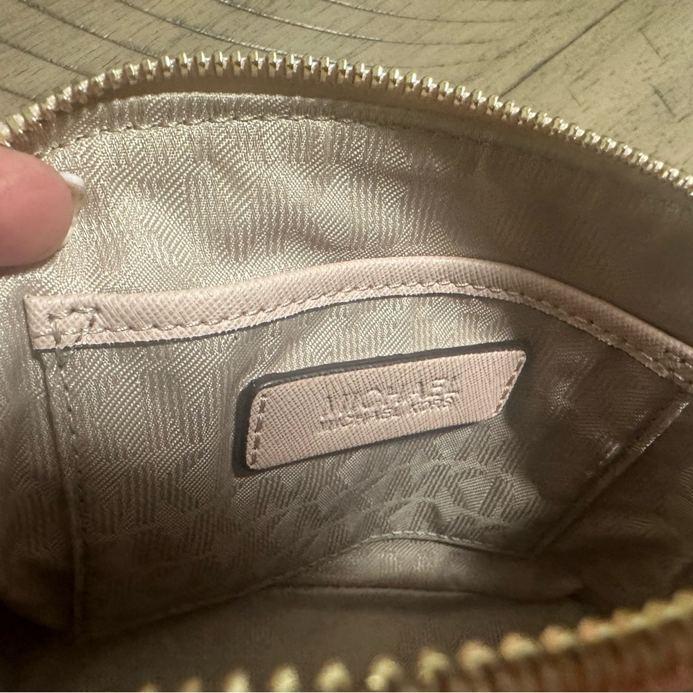 Michael Kors Cosmetic Bag - Picture 5 of 7